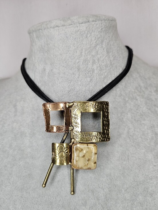 Trisha Waldron Designs Jewelry - Trisha Waldron NWT Mixed Metal Geometric Pendant Necklace Earring Set 16-19"